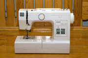 Швейная машинка Pfaff Hobby 301