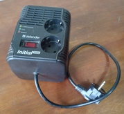 Стабилизатор напряжения Defender Initial 1000